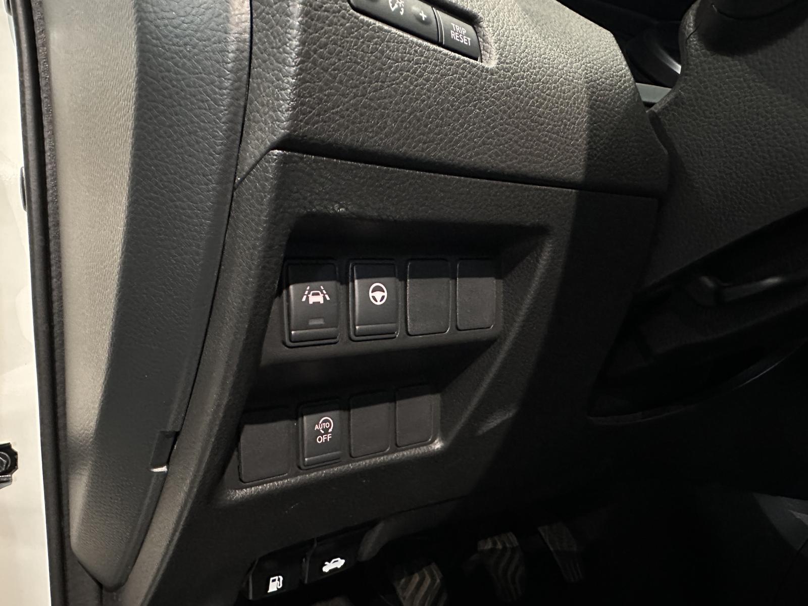 Nissan Qashqai Tekna *ACC, SPURHALTE, TOTWINKEL, 360GR*