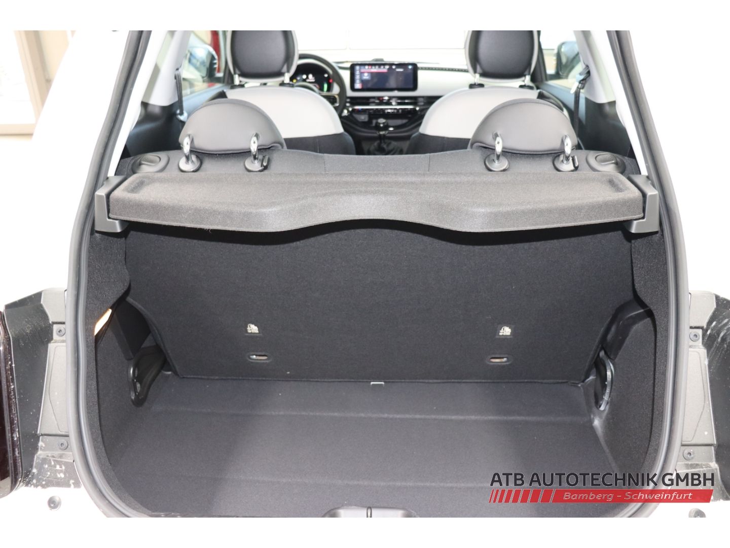 Fahrzeugabbildung Fiat 500 1.0 Hybrid Pop 65PS Apple CarPlay Klimaautom