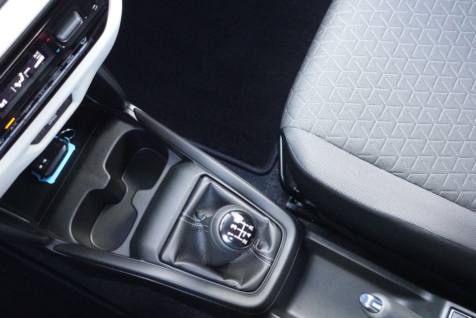 Fahrzeugabbildung Suzuki Swift Comfort 1.2,Navi,Sitzhz,Kamera,Alu,DAB,LED