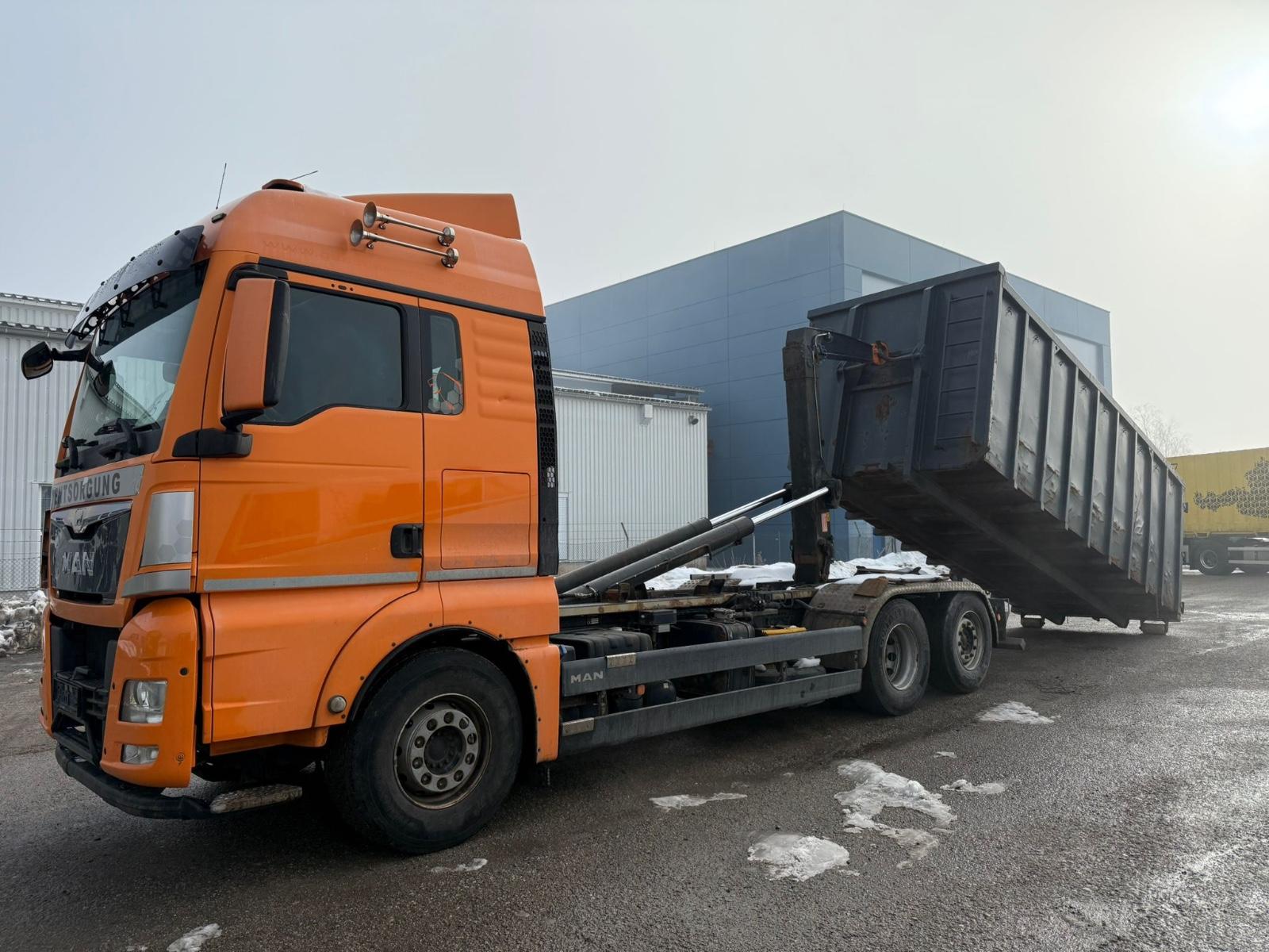 MAN TGX 26.440 6X2 Abrollkipper Blatt Luft Lift Ret.