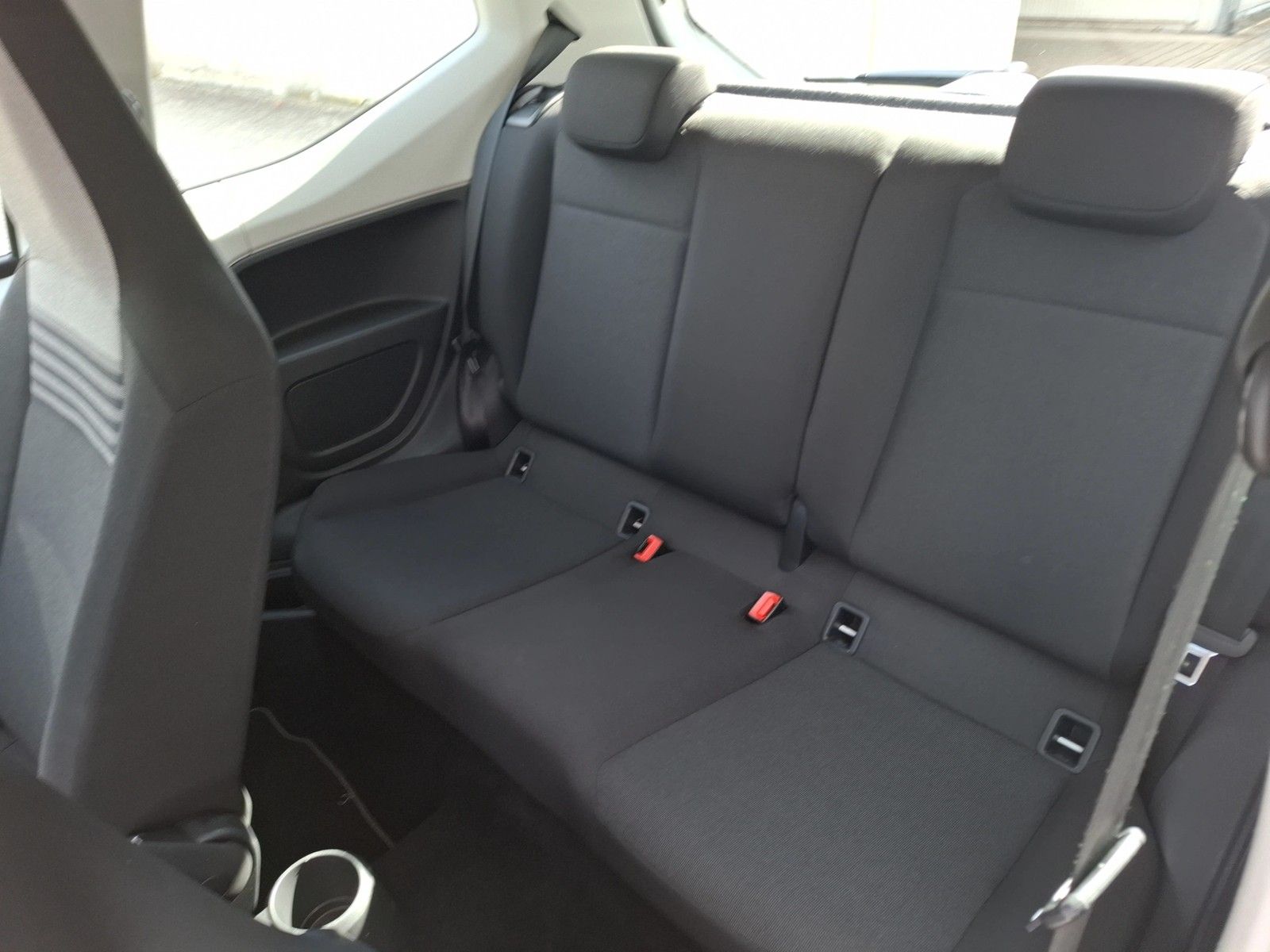 Fahrzeugabbildung Volkswagen up! 1.0 Klima DAB GRA RFK