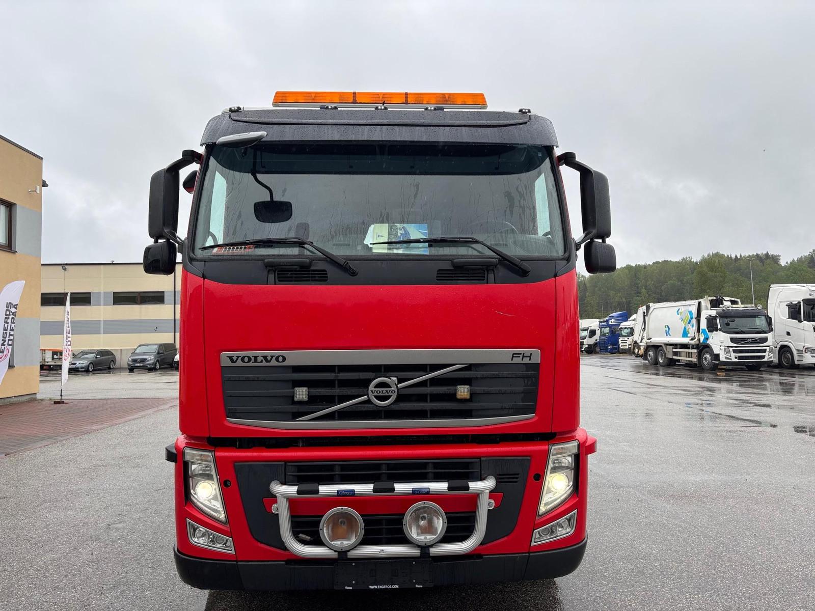 Volvo FH540 6X2*4 VACUM + RETARDER