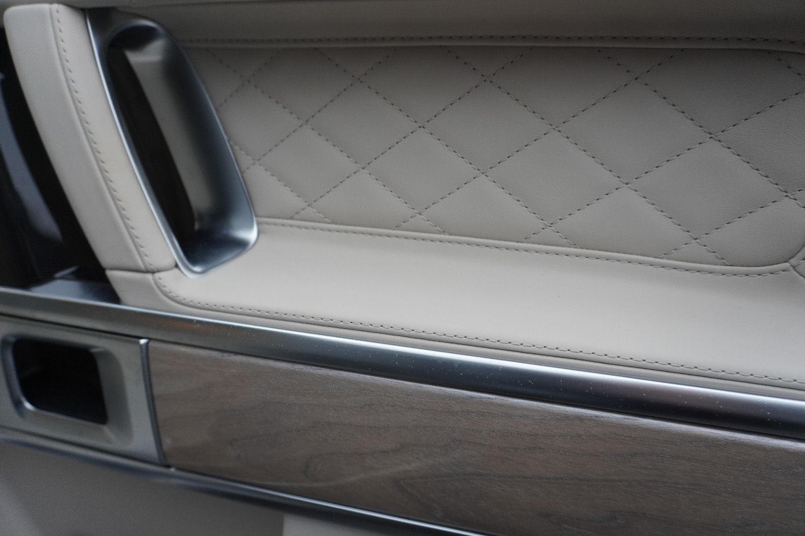 Fahrzeugabbildung Mercedes-Benz G 450 d AMG Line,Superior,