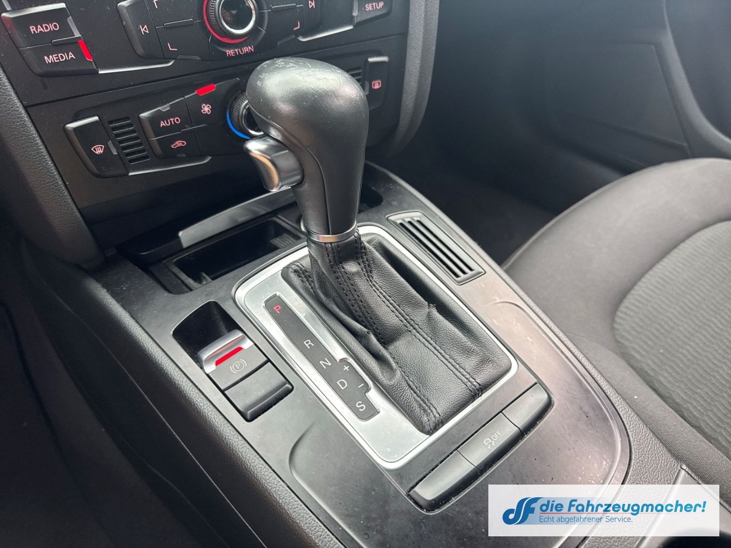 Fahrzeugabbildung Audi A5 Sportback 2.0 TDI Klimaautom PDC Alu *EXPORT