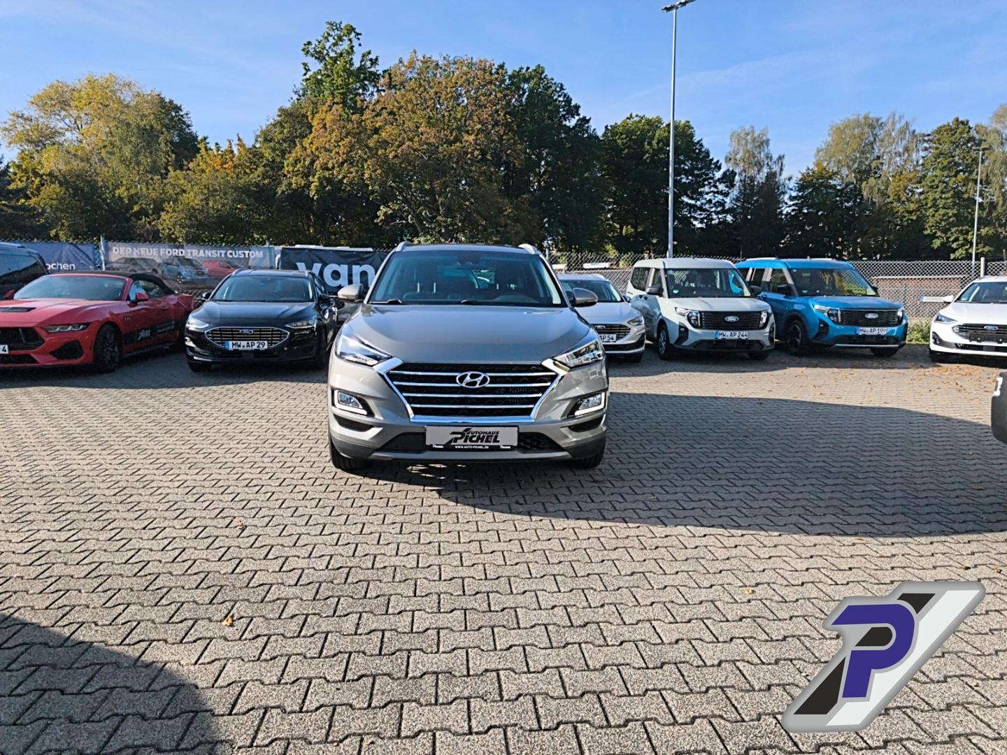 Hyundai Tucson Style 4WD NAVI+FAHRERASSISTENZ-PAKET AHK 