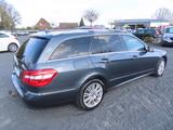 Mercedes-Benz E 250 CDI BlueEfficiency  Navi Klima Tempo. AHK - Mercedes-Benz E 250: Cdi T