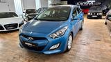 Hyundai i30 cw Style*Pano*Pdc*Sitzheiz*Teilleder*Ahk - gebrauchte Hyundai i30 aus dem Jahr 2013