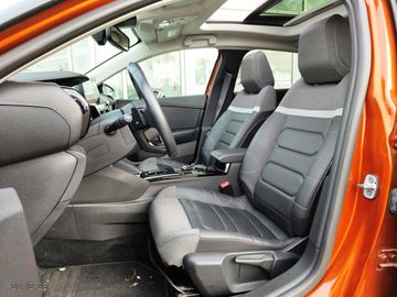 Citroën C4 Shine Teilleder-Klima-LED-SHZG-2.Hand-8fach B