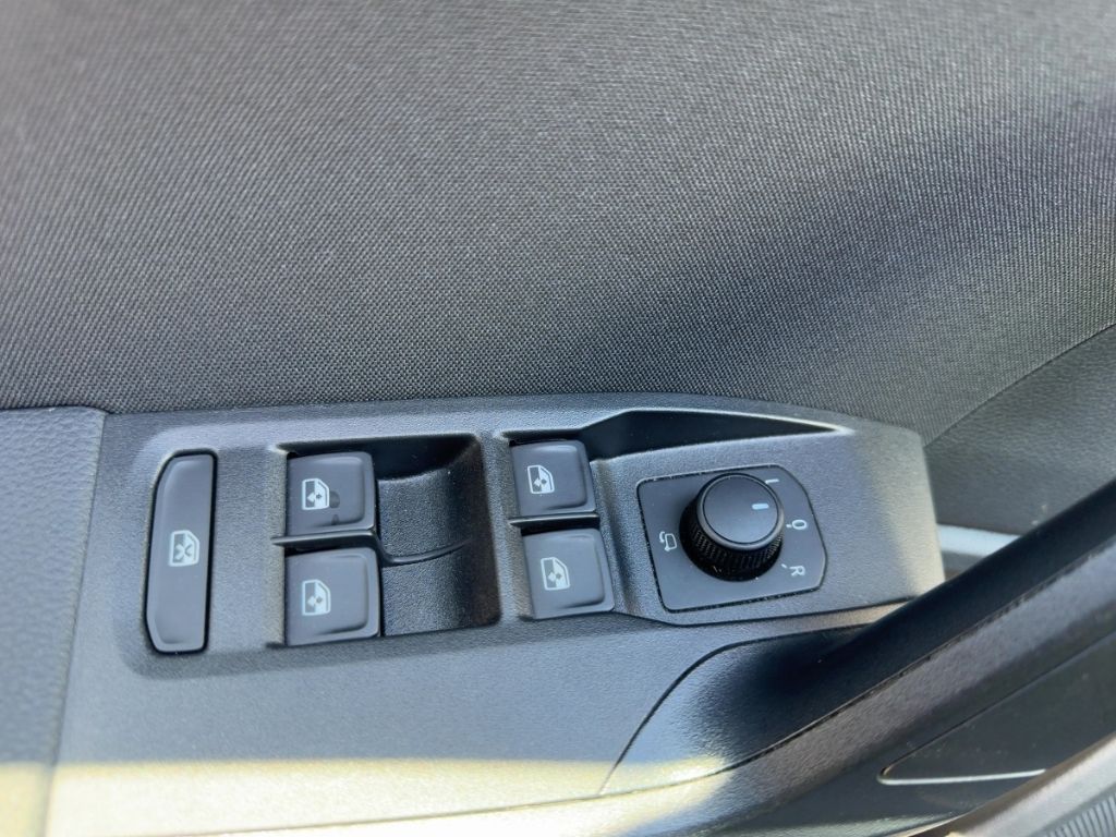 Fahrzeugabbildung SEAT Ibiza FR, SHZ, Navi , Apple CarPlay/Android