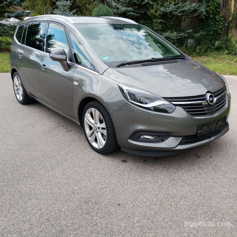 Image of Opel Zafira Tourer
