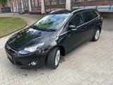 Ford Focus Turnier Titanium*Navi*Scheckheft*150 PS* - Ford: F15