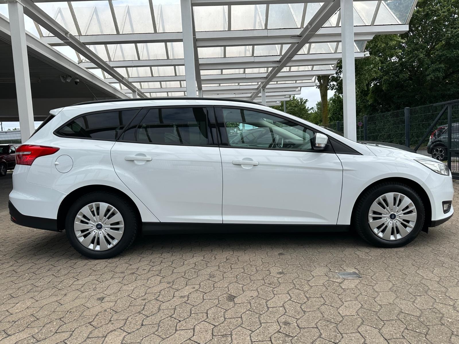 Ford Focus Turnier Business*73TKM*Klima*Funk*Navi*Sit