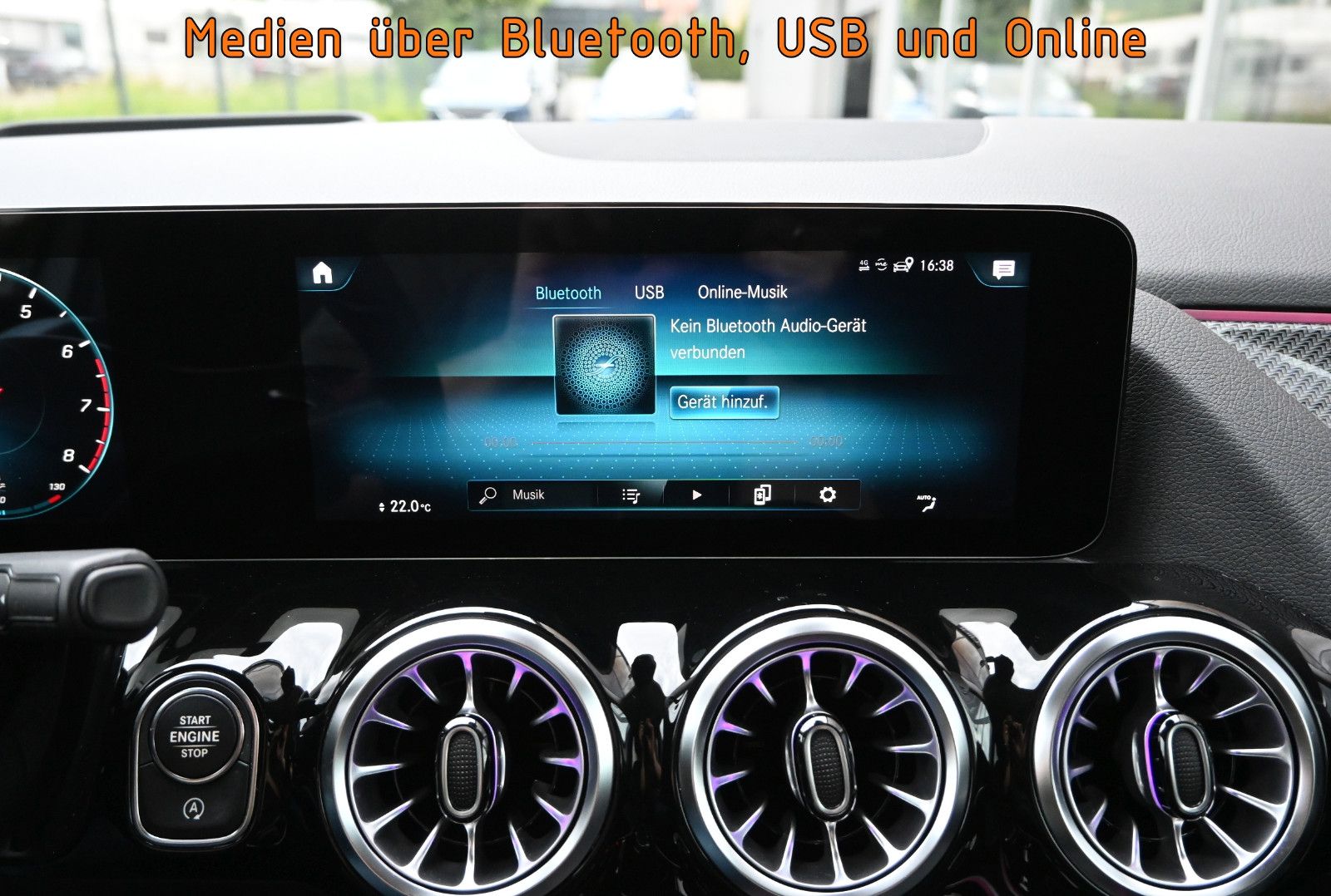 Fahrzeugabbildung Mercedes-Benz GLA 250 DCT AMG Line °DISTRONIC°HUD°STANDHEIZUNG