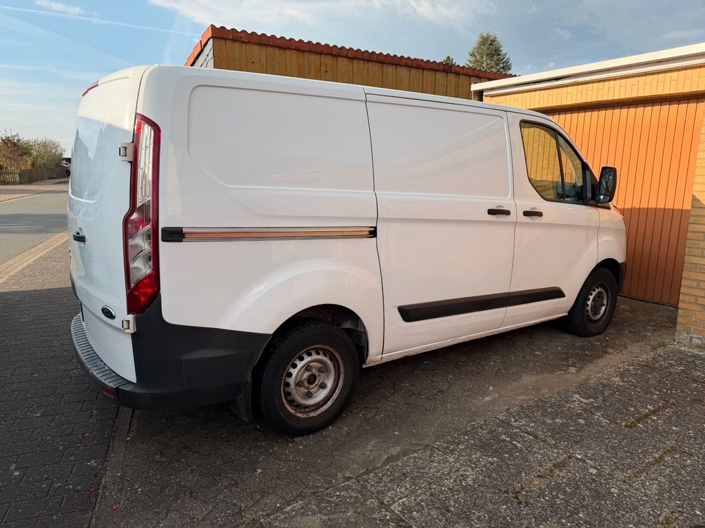 Image of Ford Transit Custom