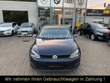 Volkswagen Golf - 3