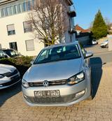 Volkswagen Polo V Team 1.4l *Temp. SHZ, Klima, EPH* 1.Hand - silberne Volkswagen Polo