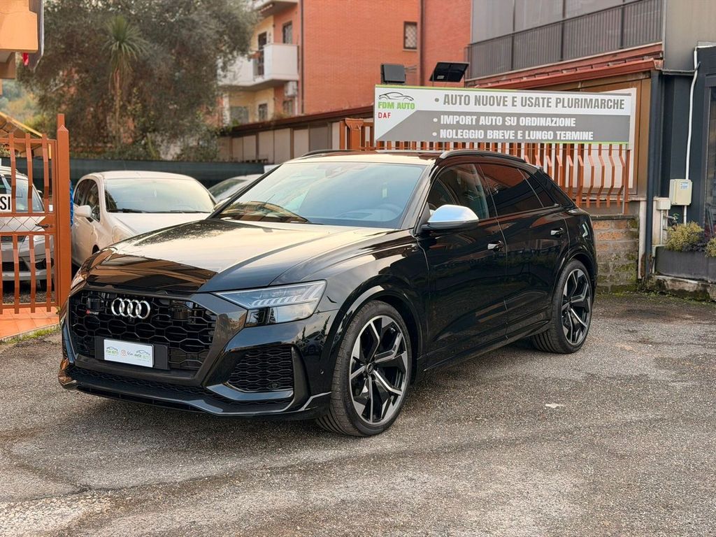 Image of Audi Q8