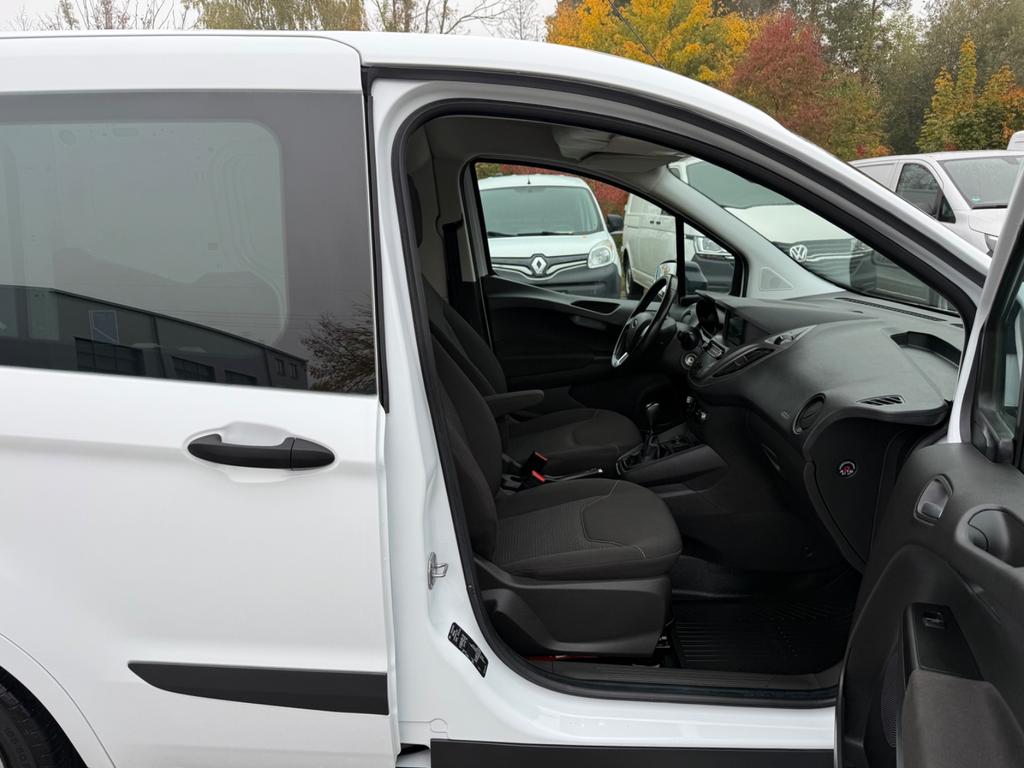 Ford Transit Courier