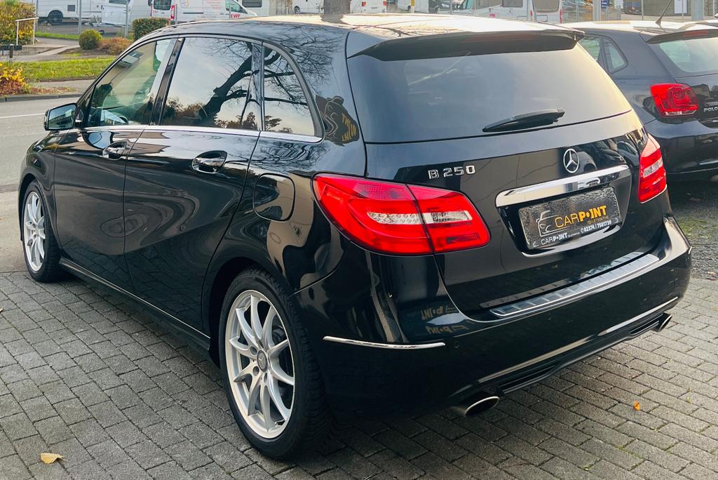 Mercedes-Benz B 250