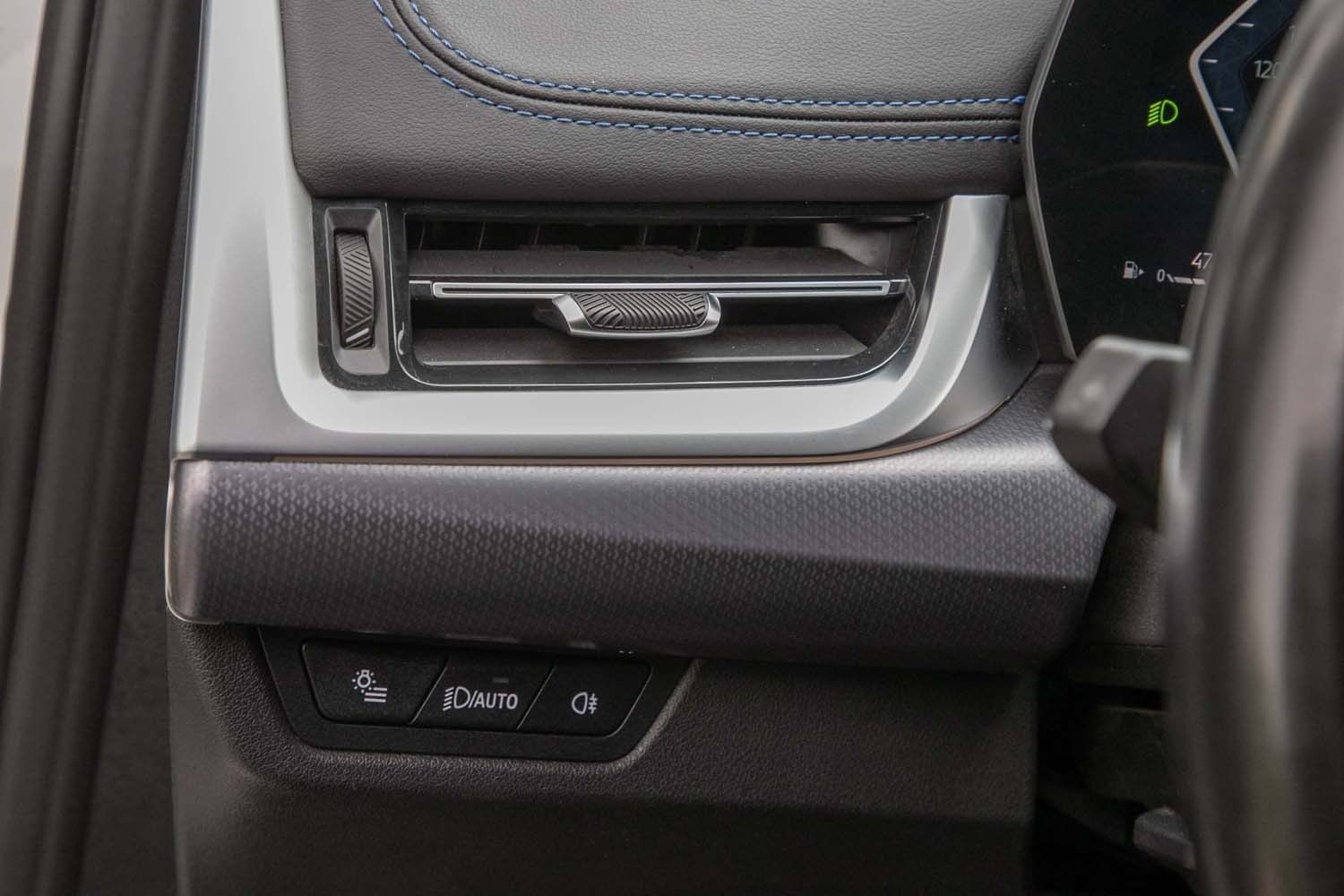 BMW 218 Active Tourer - Bild 11