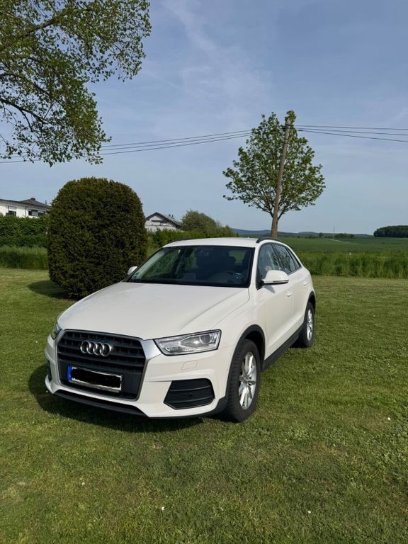 Image of Audi Q3
