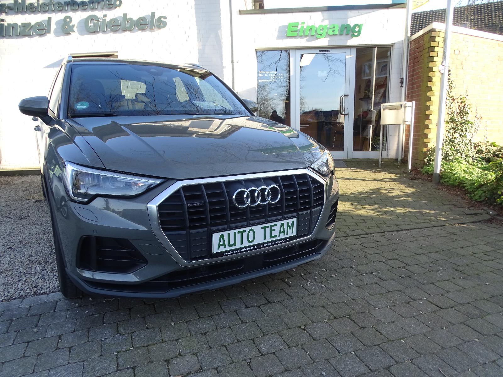 Audi Q3 40 TFSI quattro S-Line Paket LED AHK Navi PDC