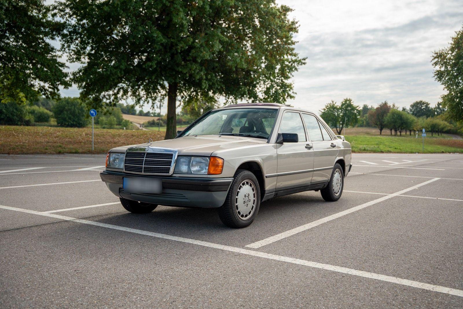Mercedes-Benz 190