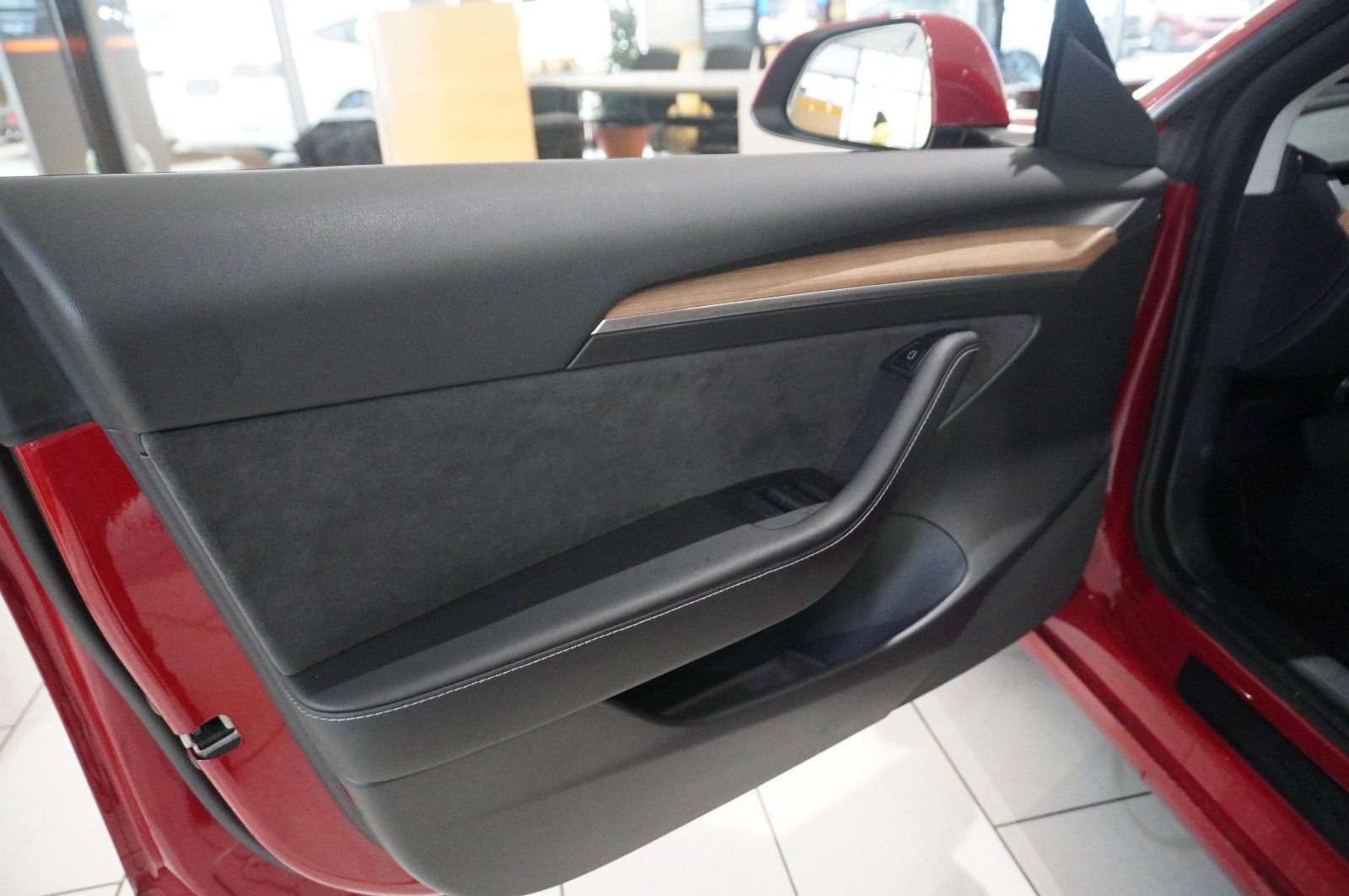 Fahrzeugabbildung Tesla Model 3 Standard Range Plus NAVI/KAMERA/DAB/PANO