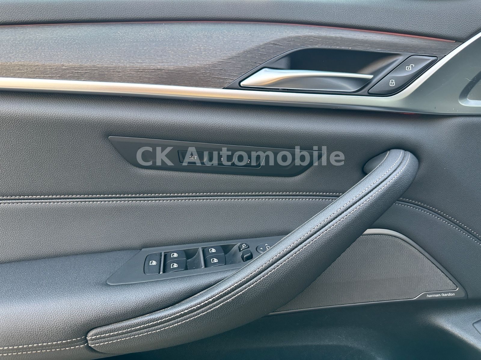 Fahrzeugabbildung BMW 530d xDrive M-Sport Facelift/Laser/Head-Up/AHK