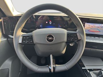 Fotografie des Opel Astra L Lim. 5-trg. Sitz&Lenkradhzg Kamera LED