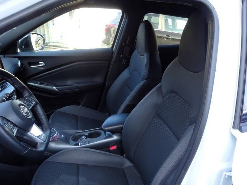 Fahrzeugabbildung Nissan JUKE 1.0 DIG-T Automatik Navi Frontscheibenheizu