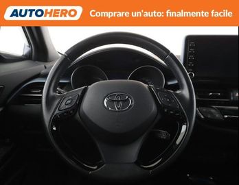 Toyota C-HR - 11