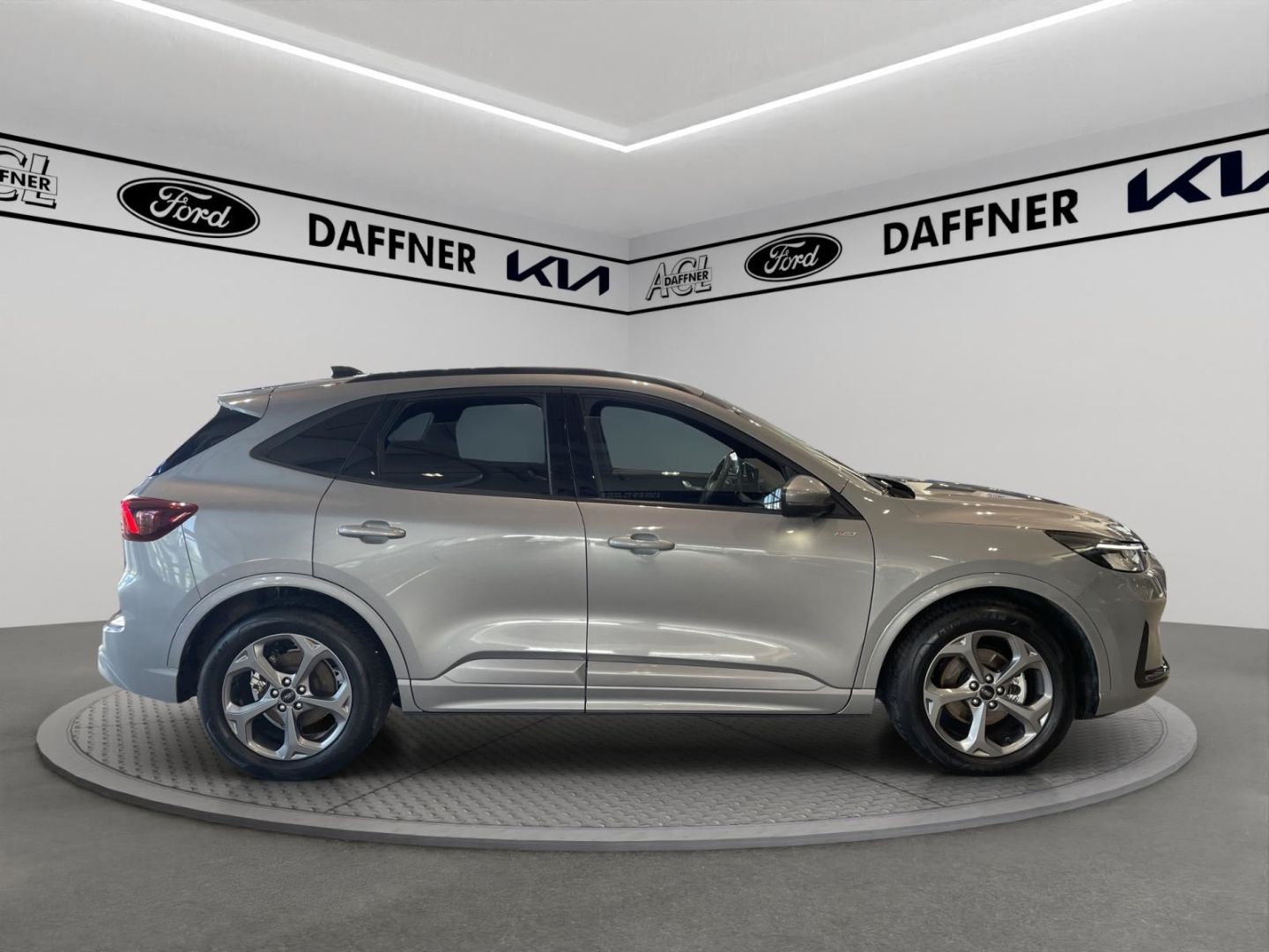 Fahrzeugabbildung Ford Kuga Hybrid ST-Line WINTERPAKET Navi LED Tempoma
