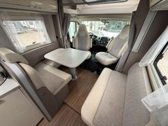 Etrusco T 7300 SB*TV+SAT*SOLAR*HUBBETT*