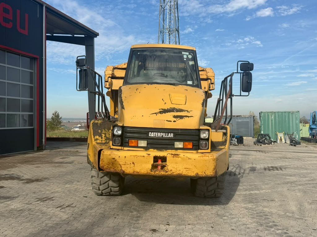 Fahrzeugabbildung CAT 730 6x6 DUMPER / Tunnel Klima/Allrad/Radio