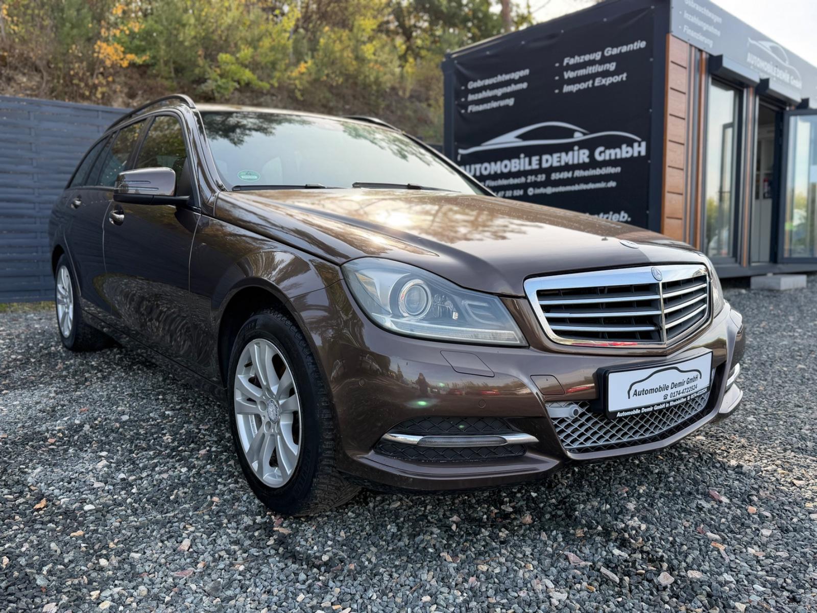 Mercedes-Benz C 200 T-Modell °NAVI°XENON°BT°TEMPO°SHZ°
