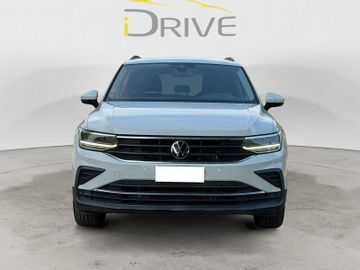 Volkswagen Tiguan - 2