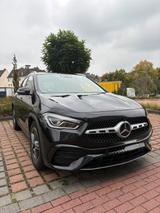 Mercedes-Benz GLA 250 4Matic - AMG Line - Panorama - gebrauchte Mercedes-Benz GLA 250 aus dem Jahr 2021