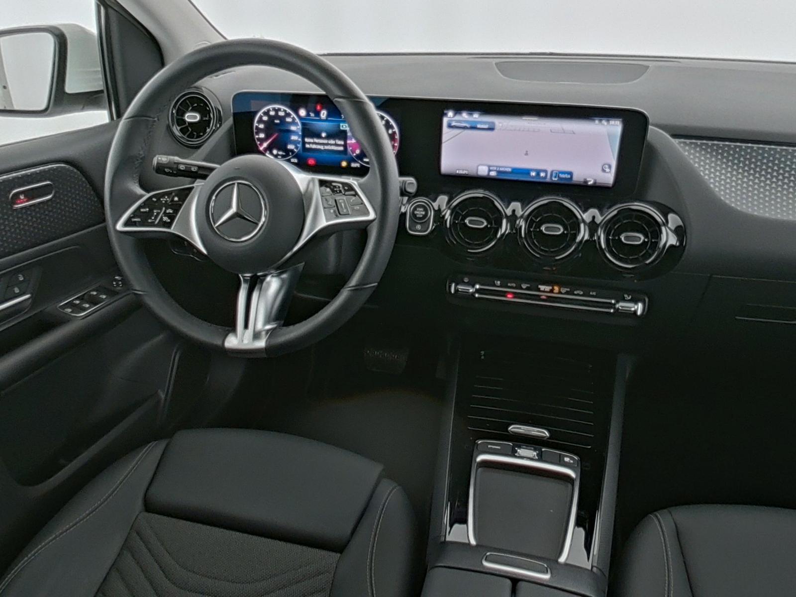 Mercedes-Benz B 180 Kamera|Navi|Tempomat|Thermatic|Kessy|USB