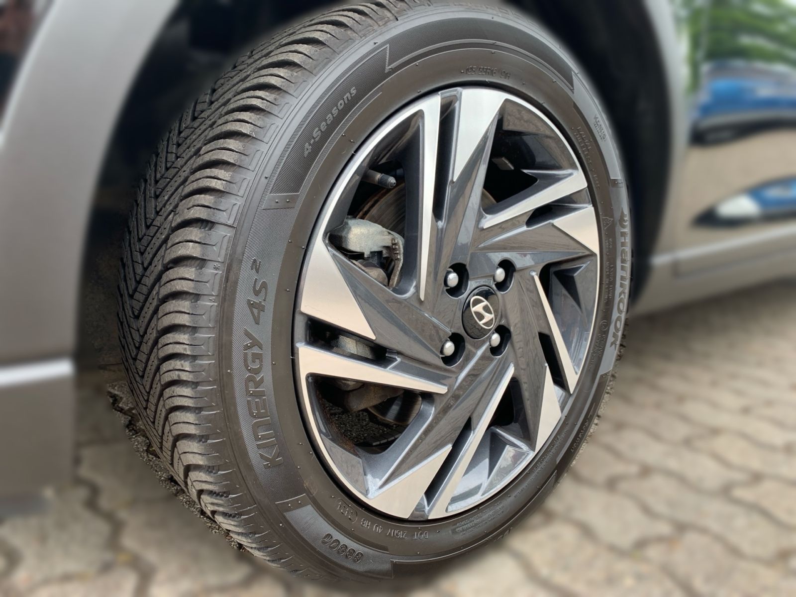 Fahrzeugabbildung Hyundai BAYON 1.0 T-GDI 7-DCT Trend Mild-Hybrid
