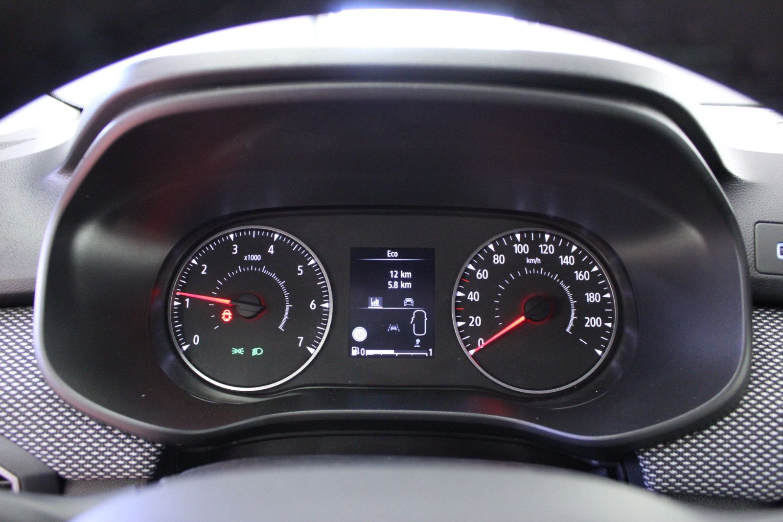 Fahrzeugabbildung Dacia Sandero TCe 90 Stepway auto Expression*Winterp.*