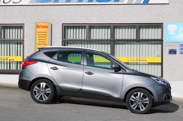 Hyundai ix35 Style 2.0 AWD *SCHIEBEDACH*Navi