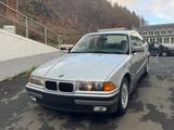 BMW 320i Coupe Auto.-/ Shz/Schiebedach-Klima/H-Kennz - BMW 320 aus 1994: 320i