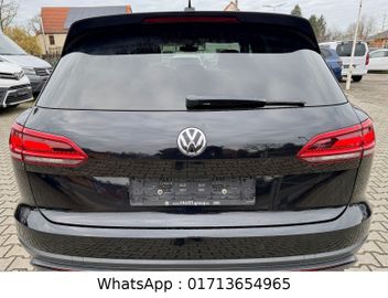 Volkswagen Touareg - 8