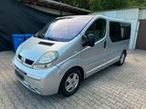 Renault Trafjc Generation 2.5 Multivan - gebrauchte Renault Trafic aus dem Jahr 2005