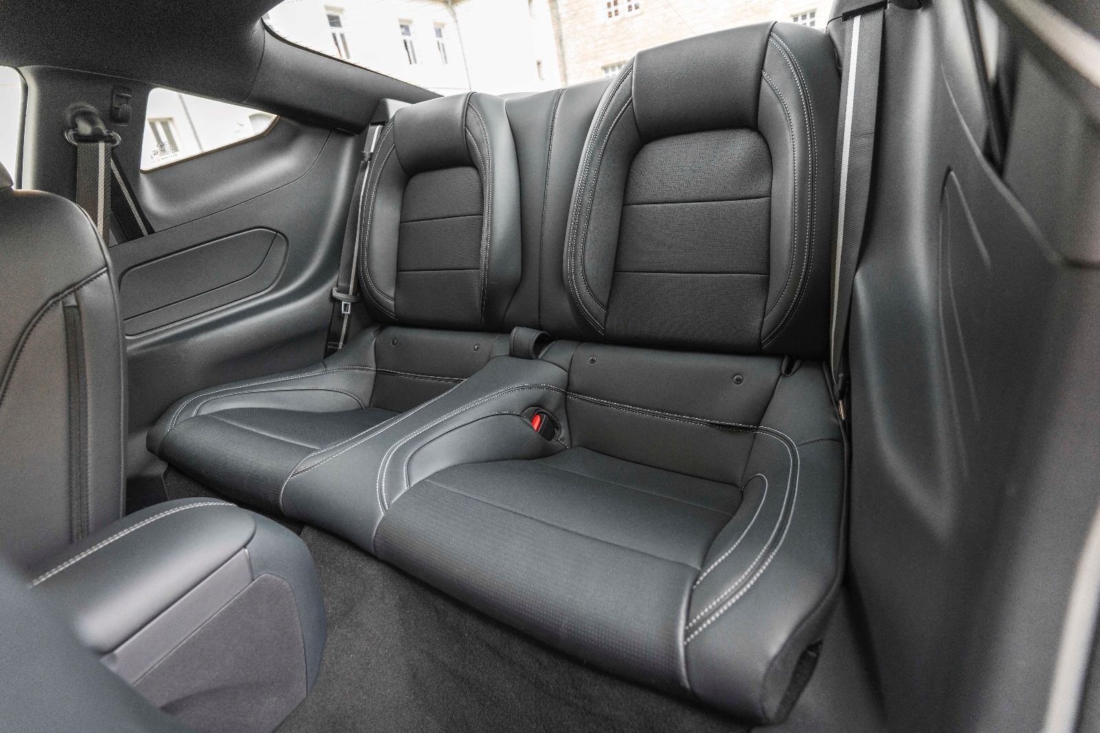 Fahrzeugabbildung Ford Mustang Ecoboost B&O LED KAM ACC CARPLAY TOTW