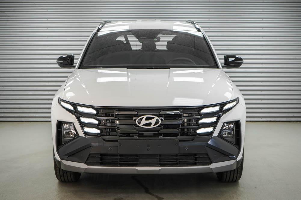 Hyundai TUCSON 1,6 T HEV AT Black Line LAGER, миниатюра 2