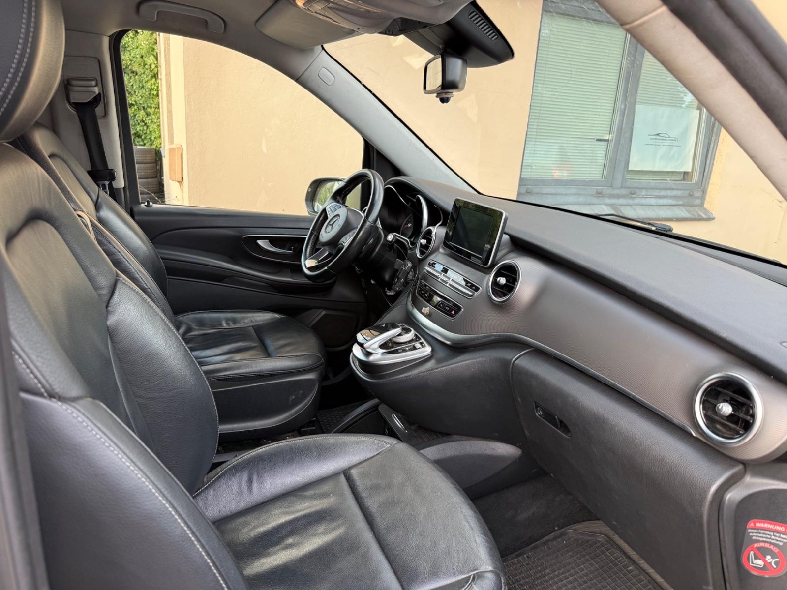 Mercedes-Benz V 250 Extralang,1 Hand,9 Sitzer