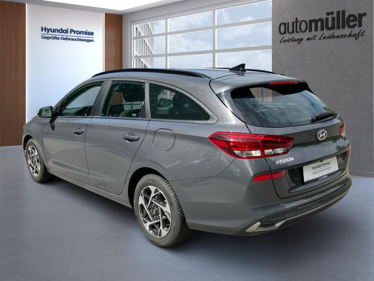 Fahrzeugabbildung Hyundai i30 1.0 T-GDI Prime LED*NAVI*TEMPO*WINTER*CARPL*