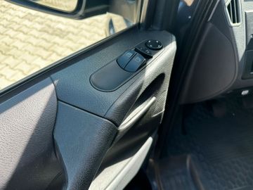 Mercedes Vito - 12